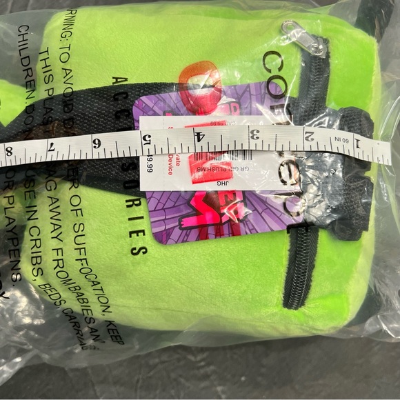 Invader Zim GIR Plush Backpack - Picture 4 of 5